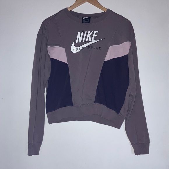 Nike Purple Lavender White Pullover Active Sweatshirt small - Picture 2 of 4